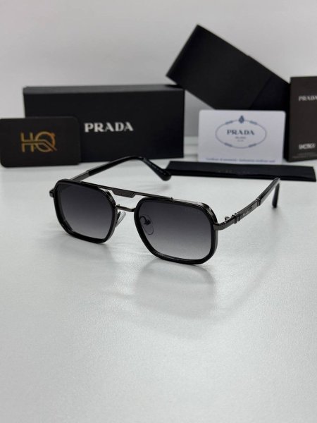 משקפי שמש גבריים של פראדה