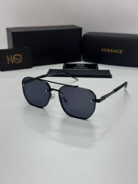 משקפי שמש גבריים של קרטייה